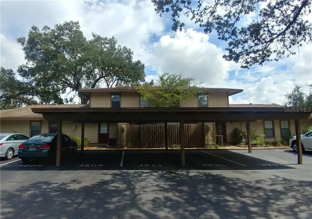 3211 Doe Court Brandon FL 33511