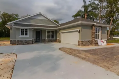 5421 Jones Avenue Zellwood FL 32798