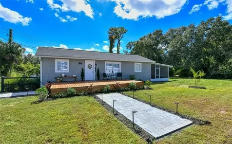 8704 Bayshore Road Palmetto FL 34221