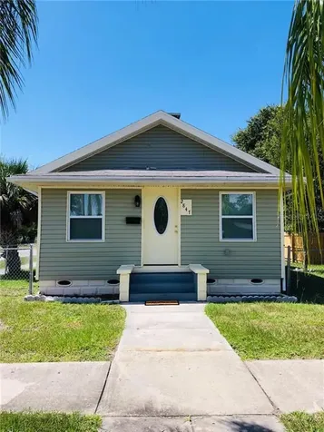 2841 6th Street S St Petersburg FL 33705