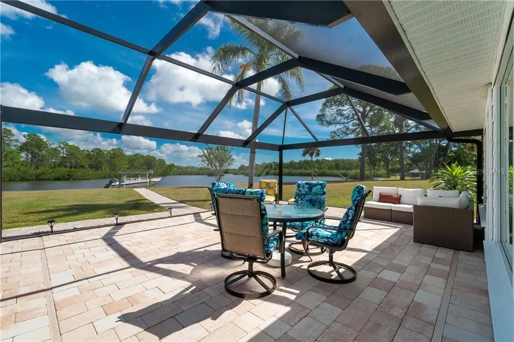 2084 Oyster Creek Drive Englewood FL 34224