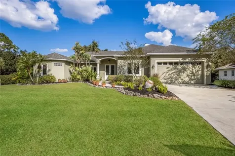 3503 67th Street Court E Bradenton FL 34208