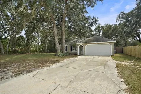 4502 Lemon Street Lady Lake FL 32159