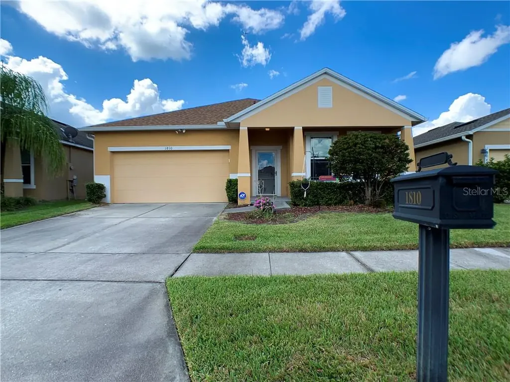 1810 Valley Forge Drive Saint Cloud FL 34769