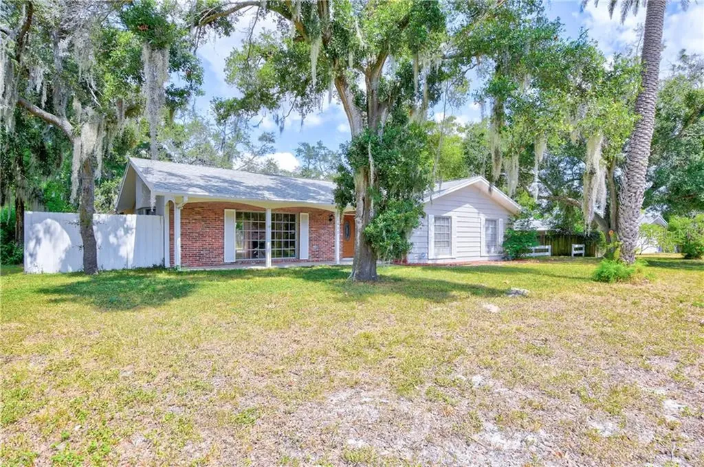 1610 Walnut Street Clearwater FL 33755