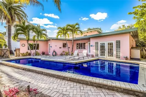 514 56th Street Holmes Beach FL 34217