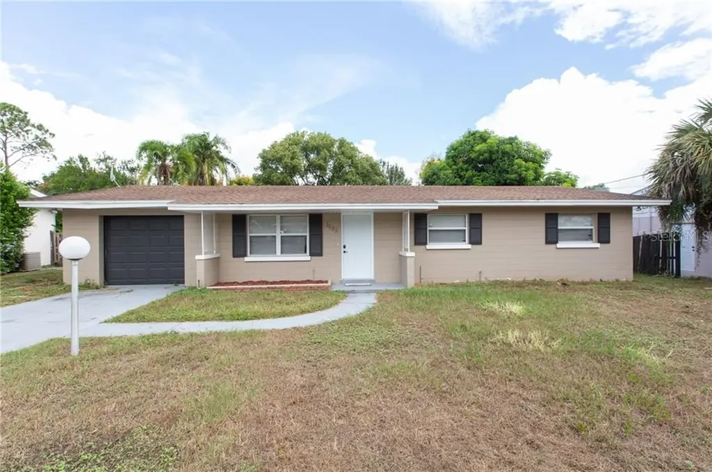 1525 Avenue G NE Winter Haven FL 33881