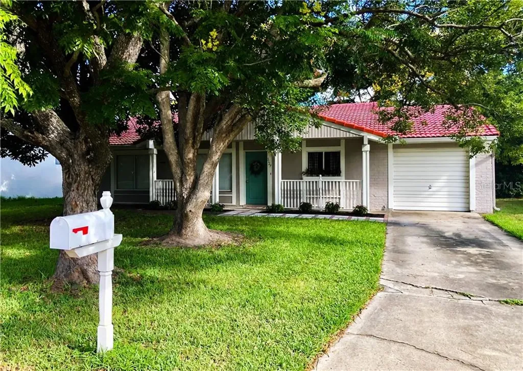 5129 Tavel Street Orlando FL 32821