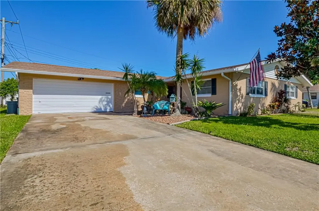 3030 Stanford Avenue Daytona Beach FL 32118