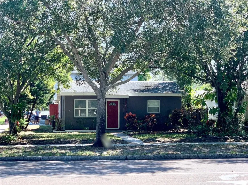 5039 Drive Martin Luther King Jr Street N St Petersburg FL 33703