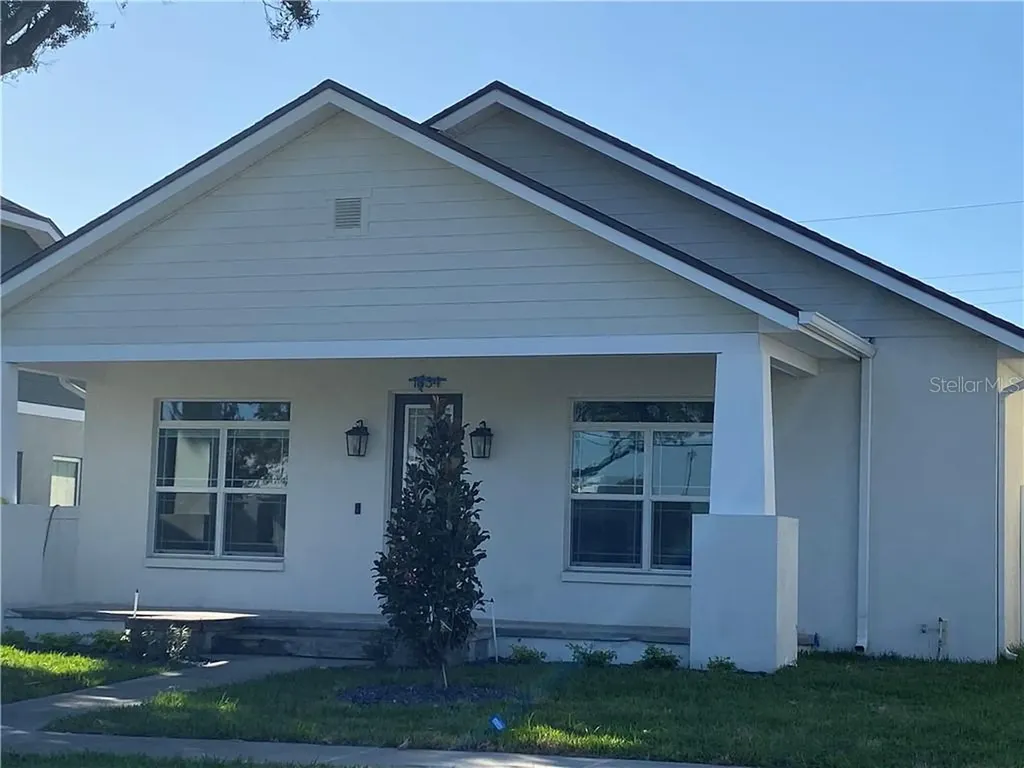 1834 13th Avenue N St Petersburg FL 33713