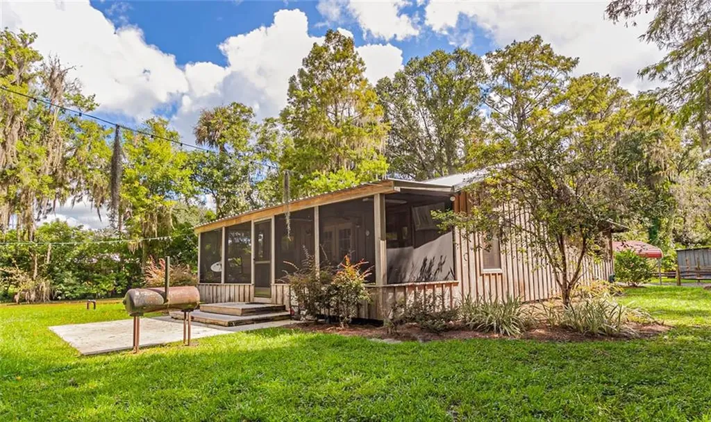 4732 NW 45th Lane Lake Panasoffkee FL 33538