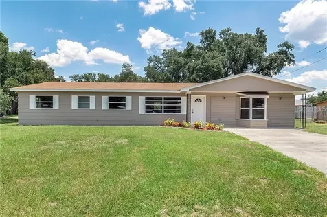1023 Milner Drive E Lakeland FL 33810