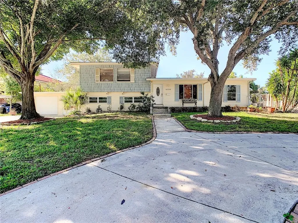 4530 Venetian Boulevard NE St Petersburg FL 33703