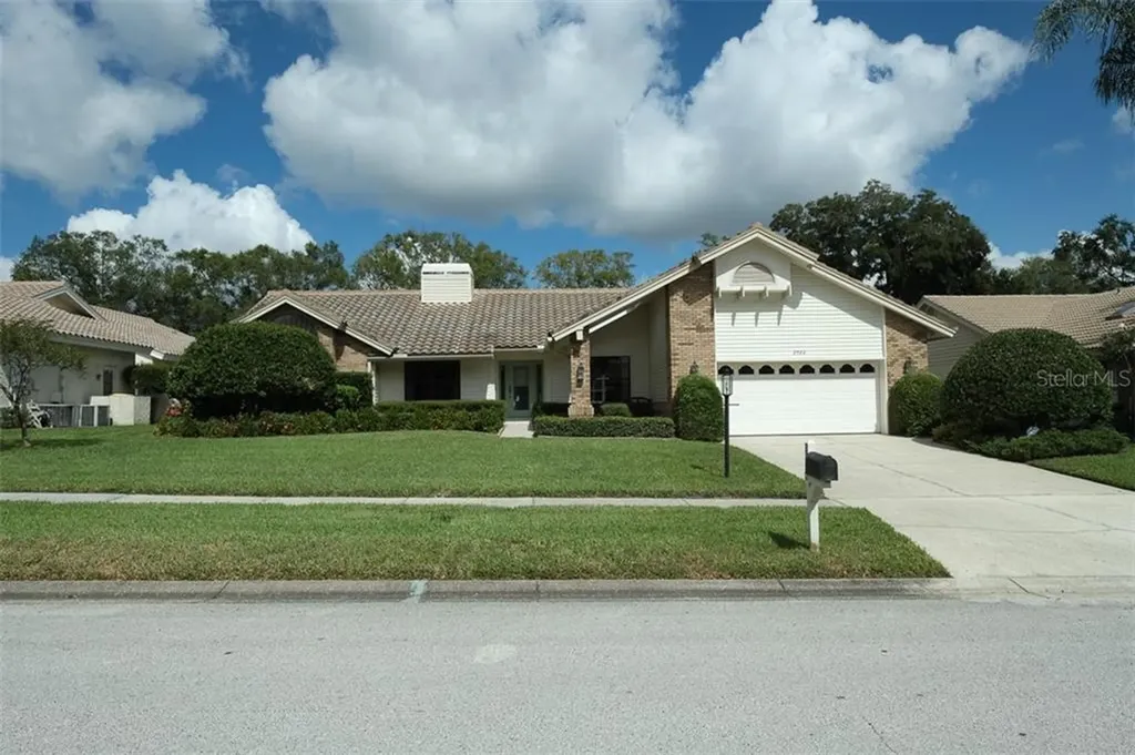 2922 Parkcreek Drive Clearwater FL 33759