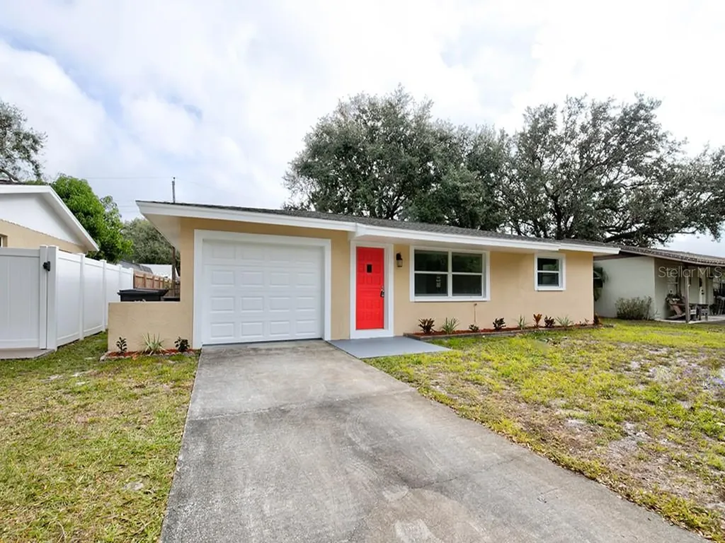 6597 26th Street N St Petersburg FL 33702