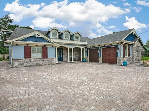 18 W Oak Street Apopka FL 32703