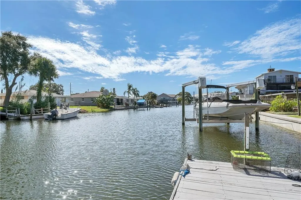 13922 Helen Avenue Hudson FL 34667