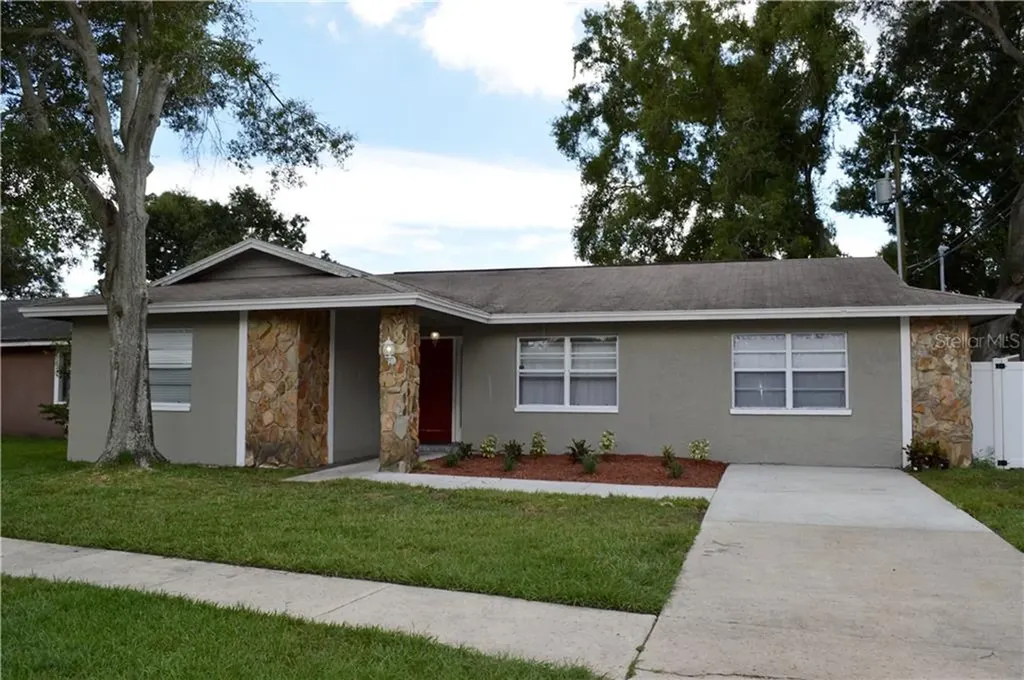2766 Diane Terrace Clearwater FL 33759