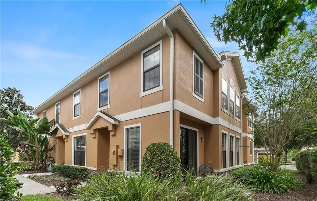 5737 Kinglethill Drive Lithia FL 33547