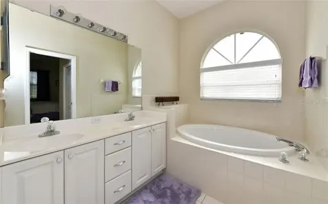 4577 Legacy Court Sarasota FL 34241