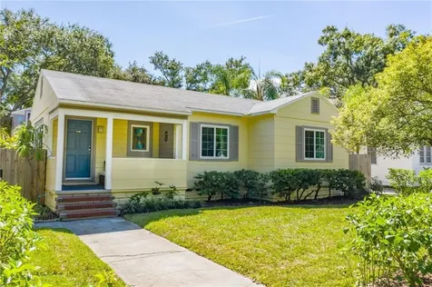626 29th Avenue N St Petersburg FL 33704