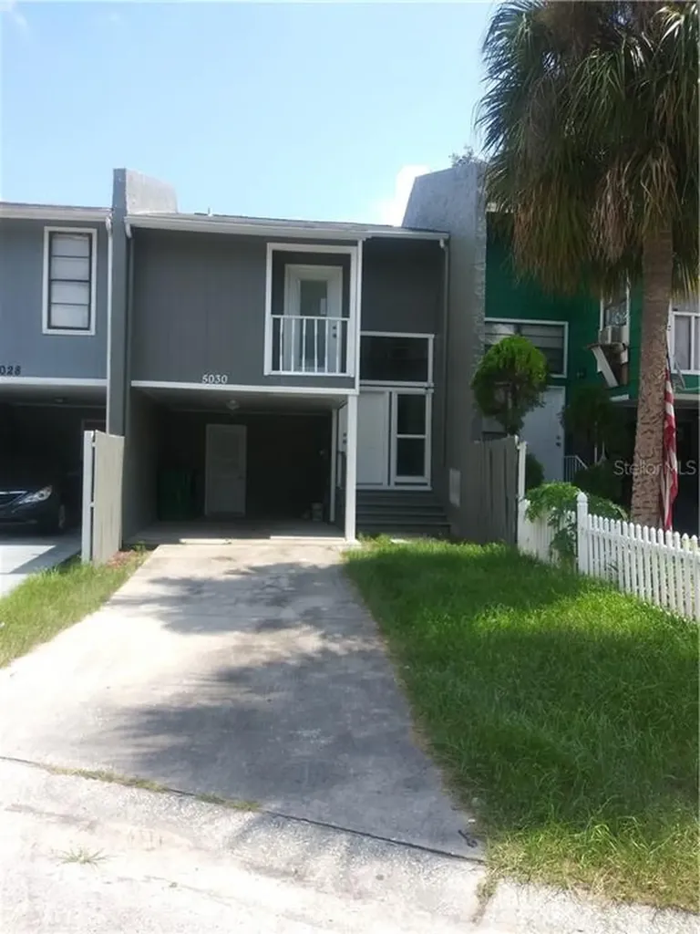 5030 Terrace Village Lane Tampa FL 33617