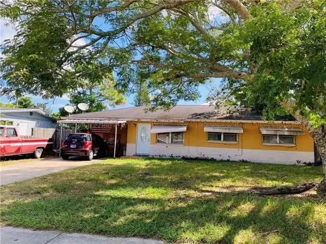 6227 26th Street W Bradenton FL 34207