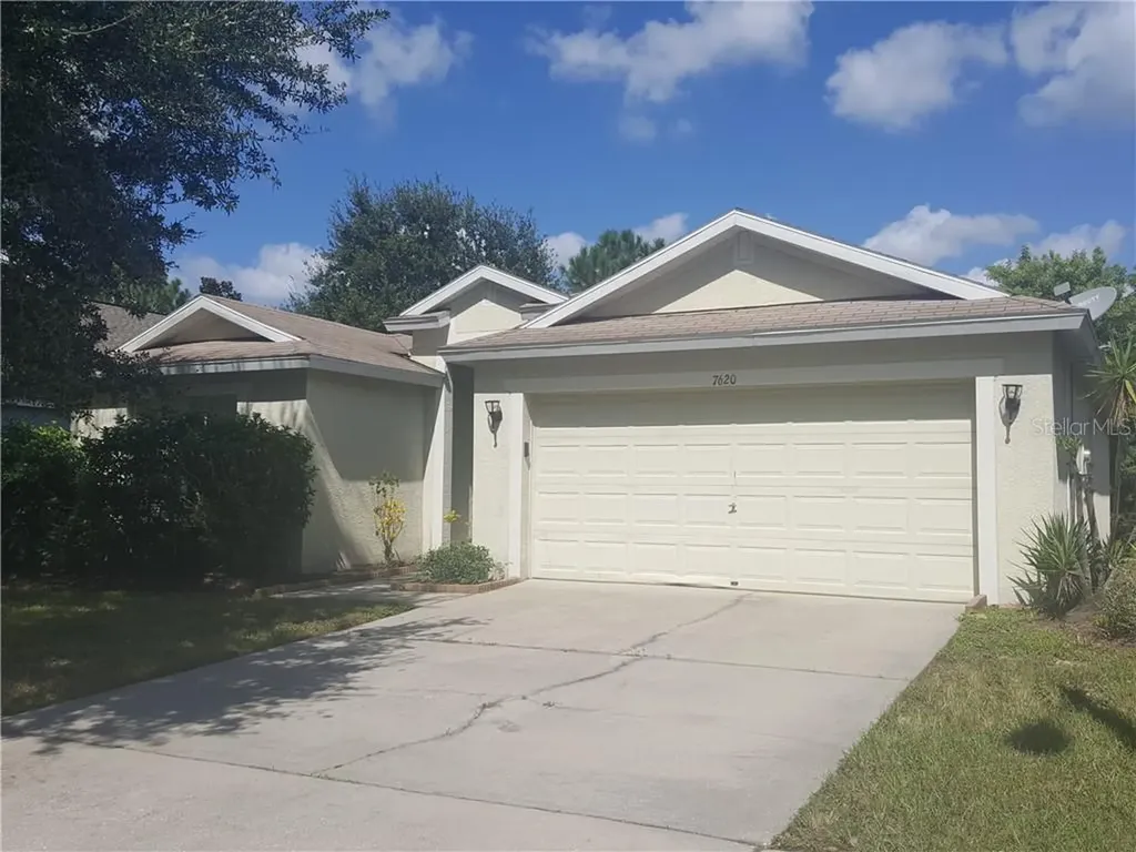 7620 Wiltshire Park Place Apollo Beach FL 33572