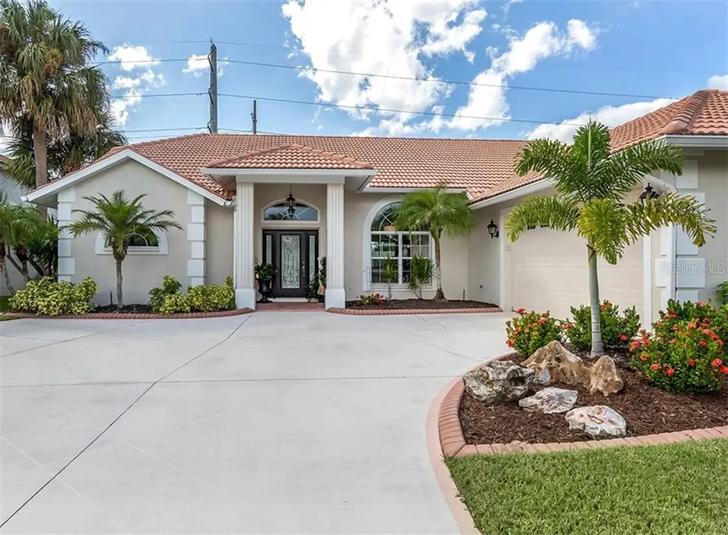 132 Grand Oak Circle Venice FL 34292