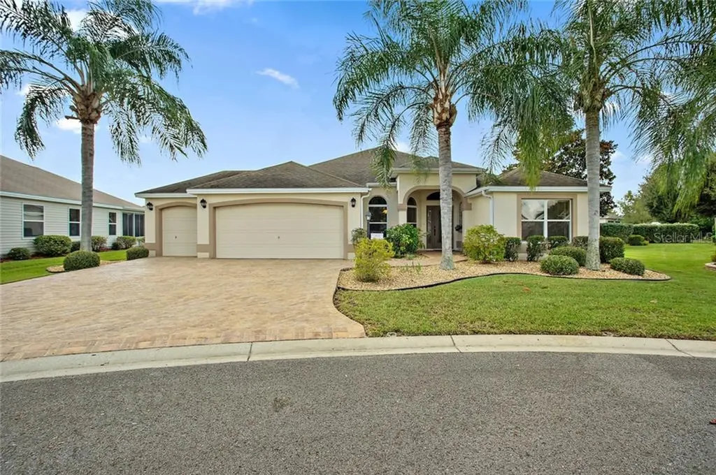 1870 Oxford Lane The Villages FL 32162