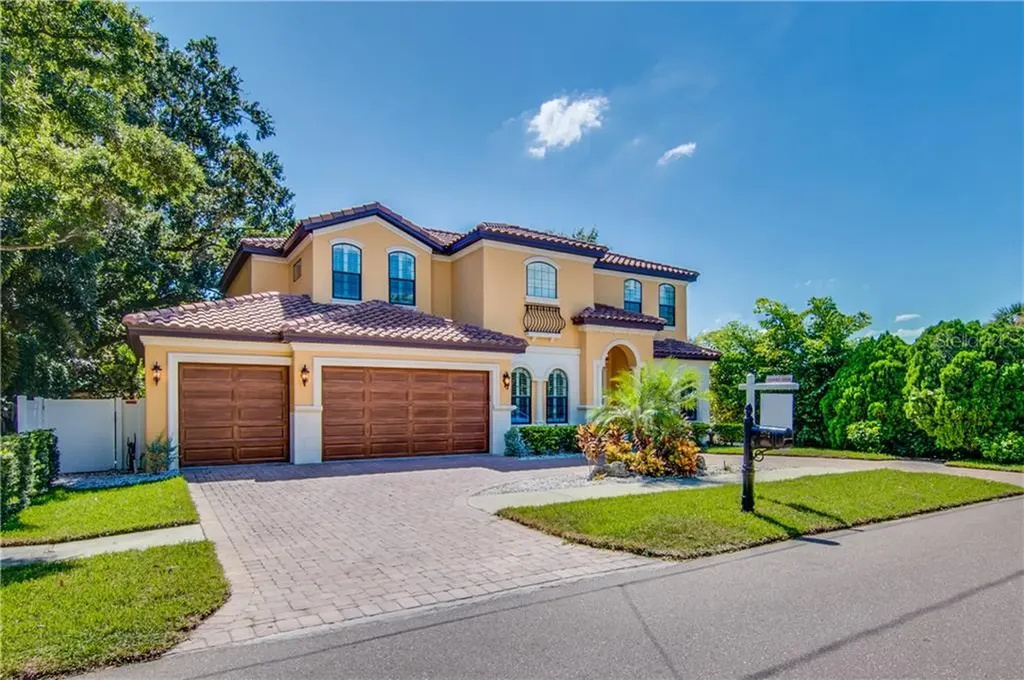 3714 W Vasconia Street Tampa FL 33629
