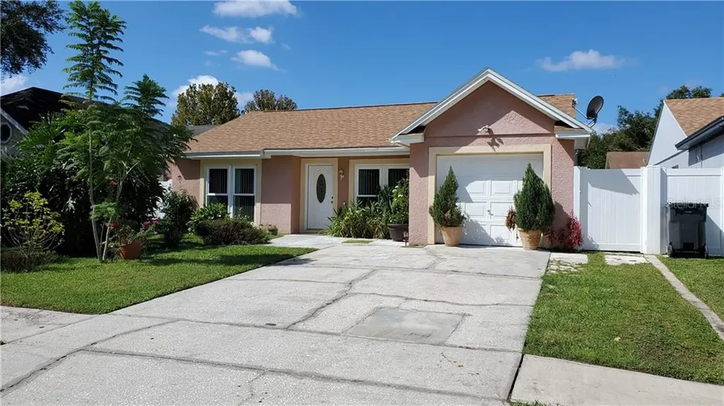 8316 Clermont Street Tampa FL 33637