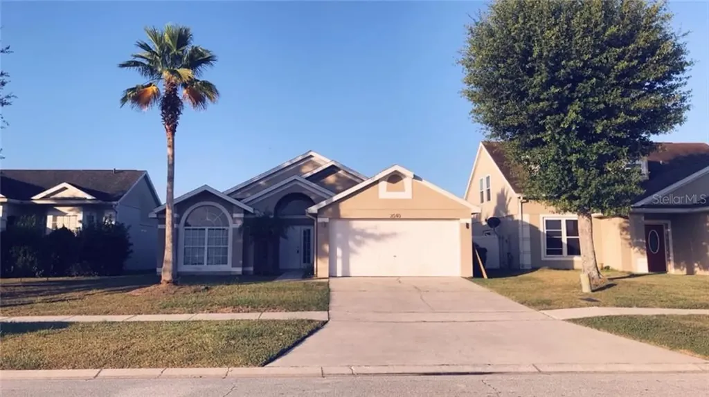 2040 Shannon Lakes Boulevard Kissimmee FL 34743