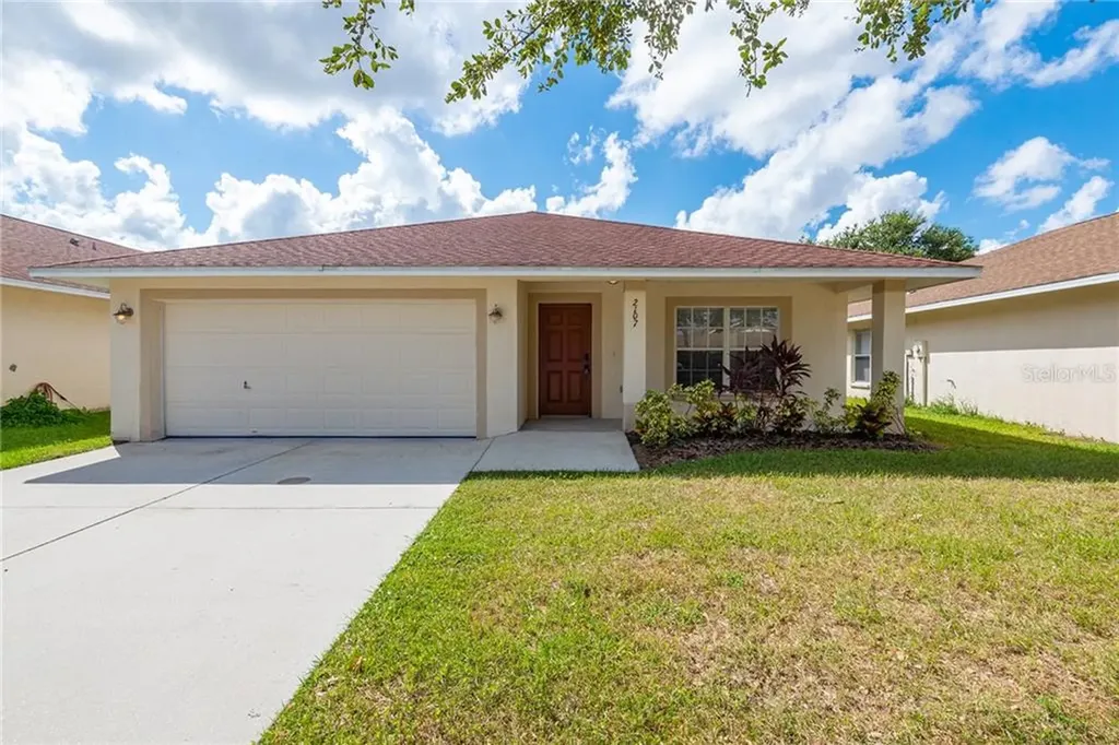 2107 Pleasure Run Drive Ruskin FL 33570