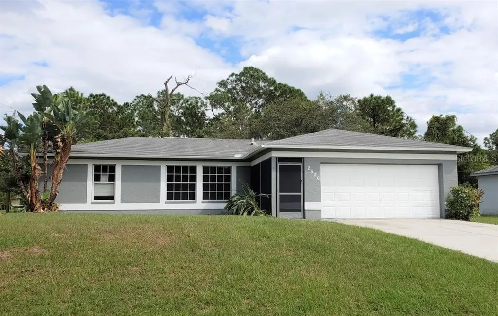 2586 Parrot Street North Port FL 34286