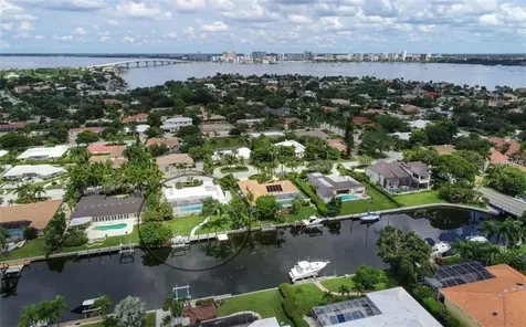 390 Bob White Drive Sarasota FL 34236