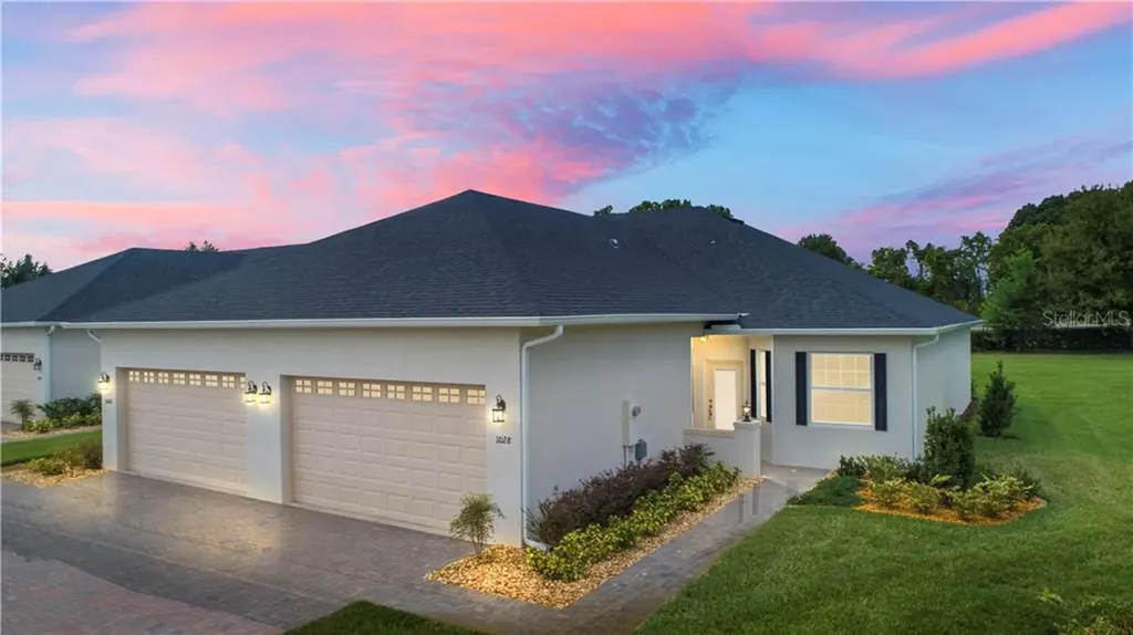 1071 Green Gate Boulevard Groveland FL 34736
