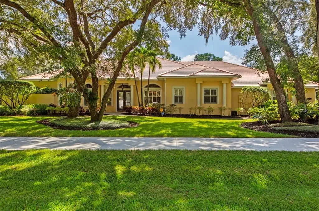 7563 Albert Tillinghast Drive Sarasota FL 34240