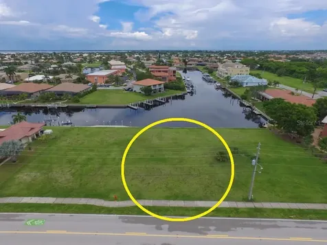 2714 Magdalina Drive Punta Gorda FL 33950