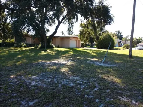 305 Tucker Street Lakeland FL 33805