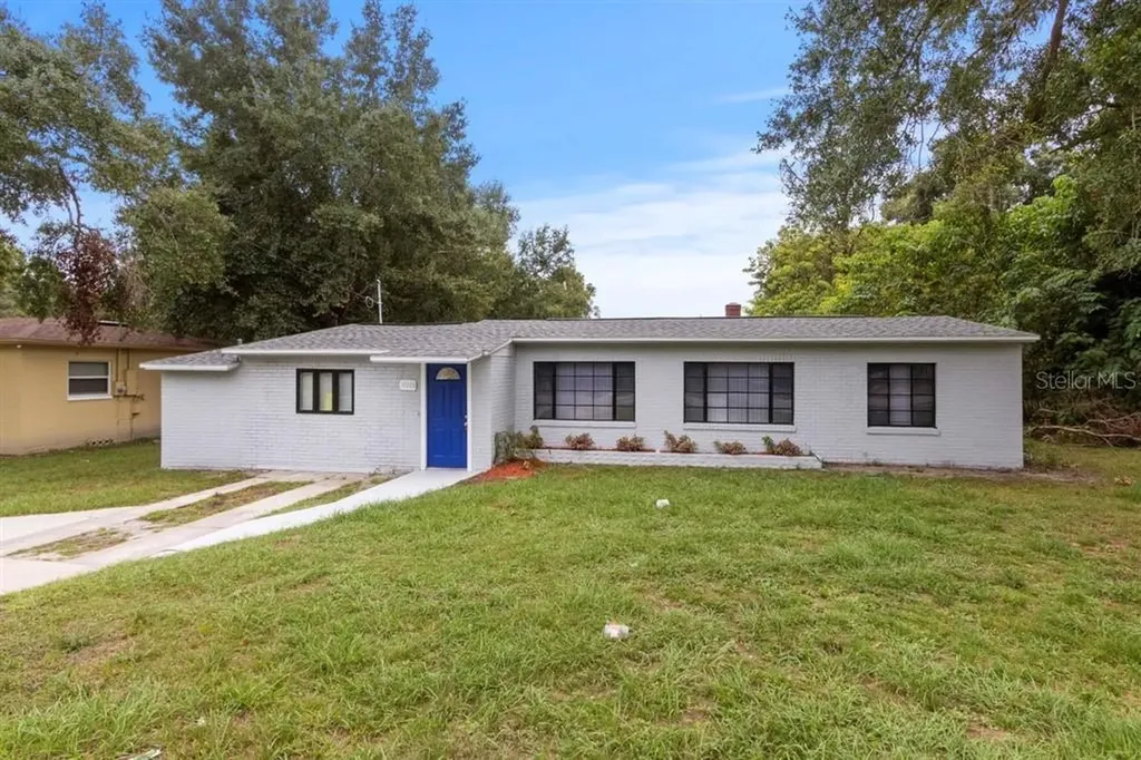 5012 Clarcona Ocoee Road Orlando FL 32810