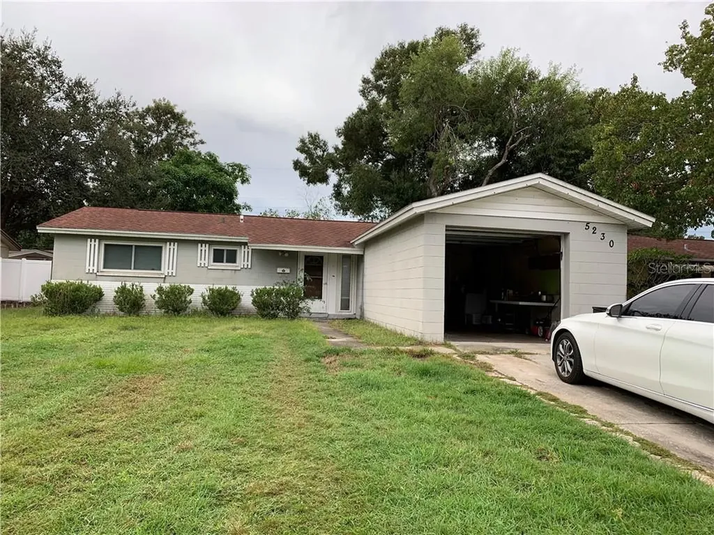 5230 87th Avenue N Pinellas Park FL 33782