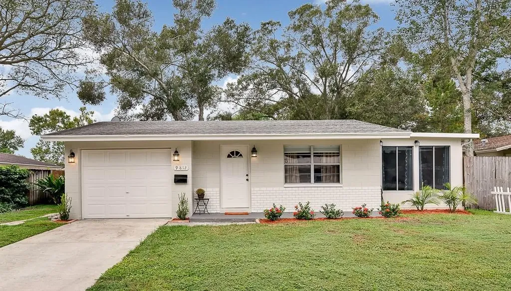 9812 61st Lane N Pinellas Park FL 33782