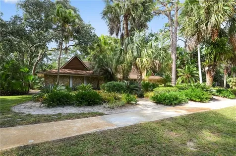 202 S Sweetwater Boulevard Longwood FL 32779