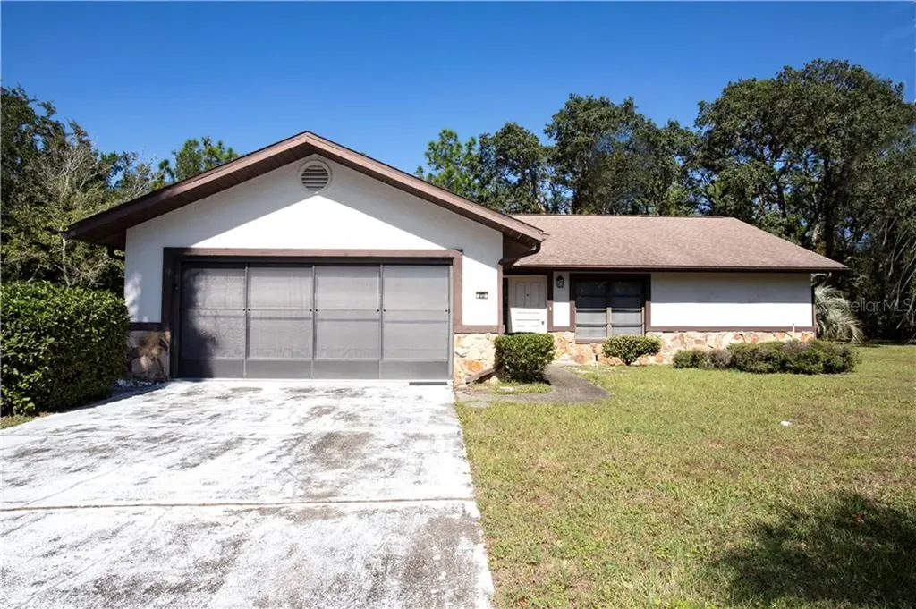 20 Shumard Court E Homosassa FL 34446