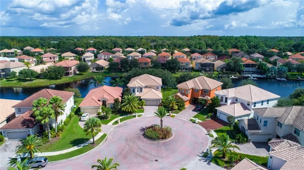18001 Malakai Isle Drive Tampa FL 33647