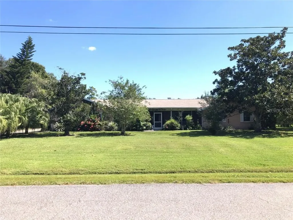 1821 Braxton Bragg Lane Clearwater FL 33765