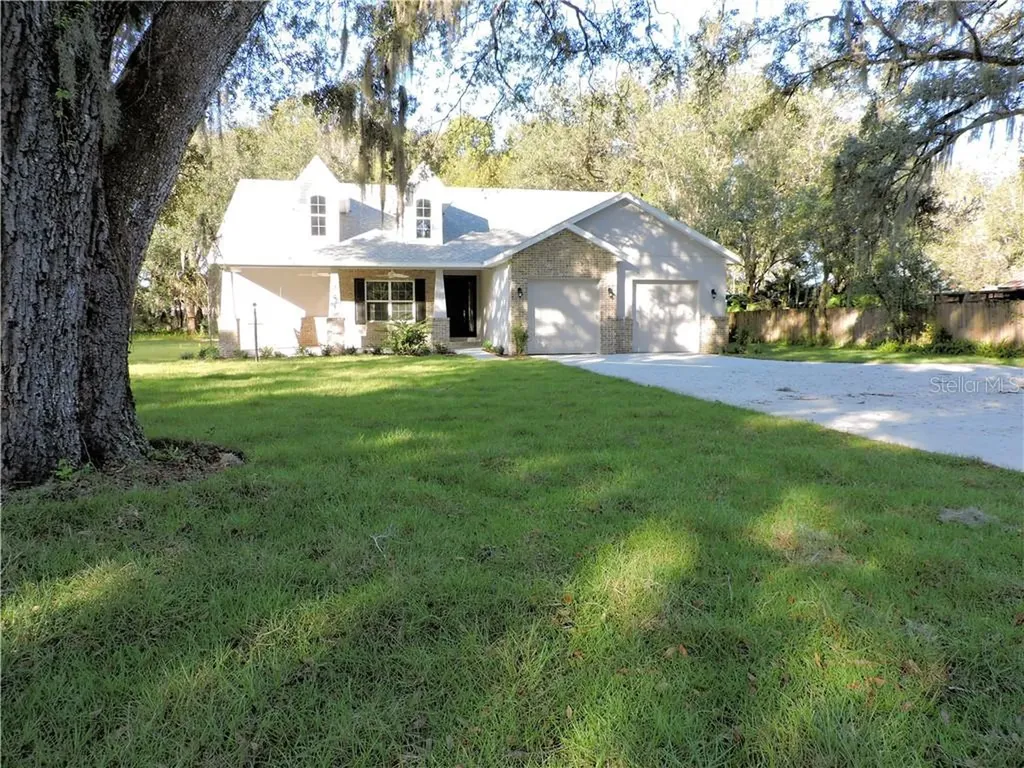 1901 N Gordon Street Plant City FL 33563
