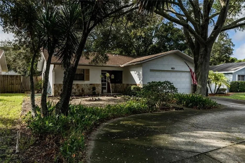 148 42nd Avenue N St Petersburg FL 33703